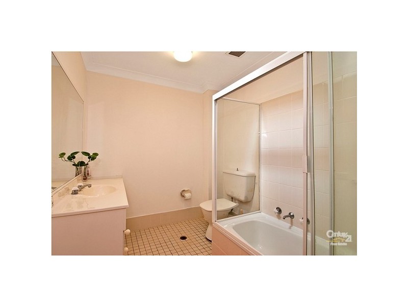4/33-35 Boundary Road, Pennant Hills NSW 2120