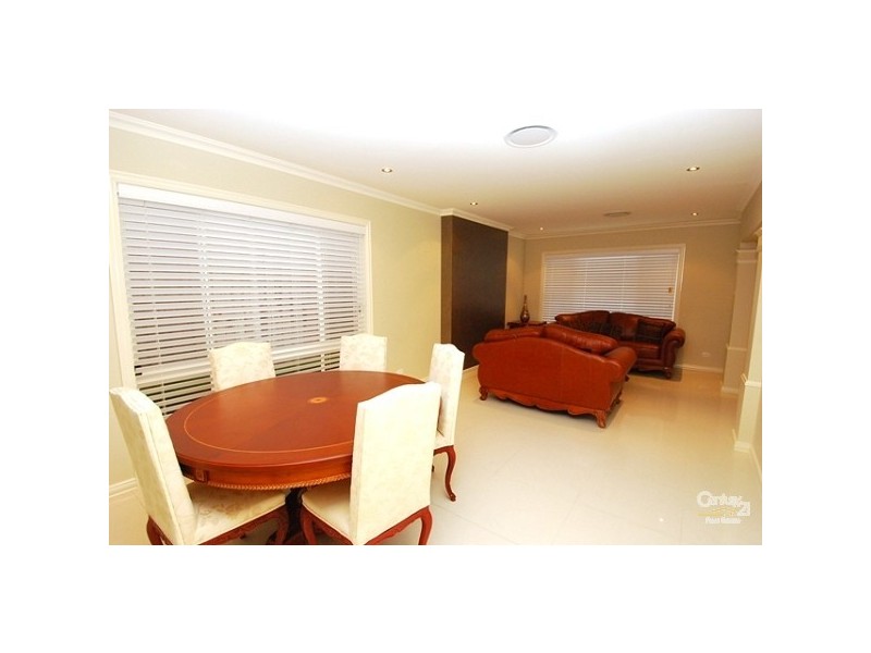 9 Cranebrook Avenue, Stanhope Gardens NSW 2768