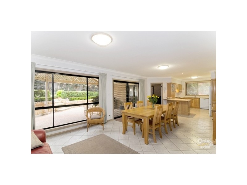 42 Kambah Place, West Pennant Hills NSW 2125