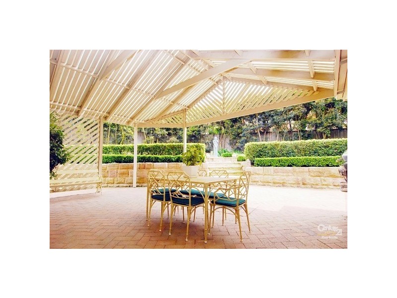 42 Kambah Place, West Pennant Hills NSW 2125