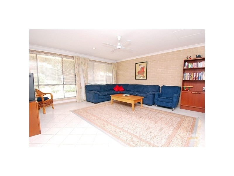 42 Kambah Place, West Pennant Hills NSW 2125