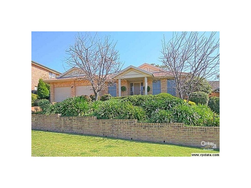 37 Oakhill Drive, Castle Hill NSW 2154