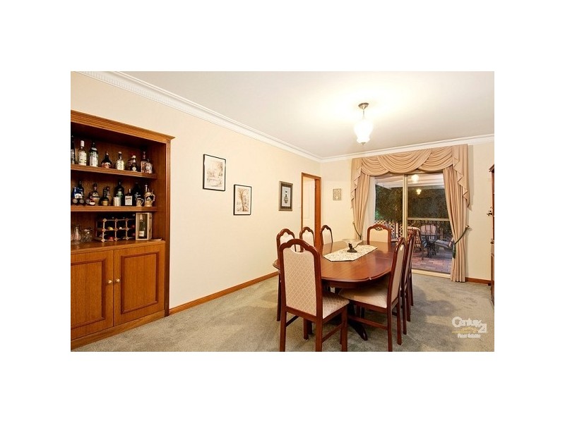15 Highclere Place, Castle Hill NSW 2154