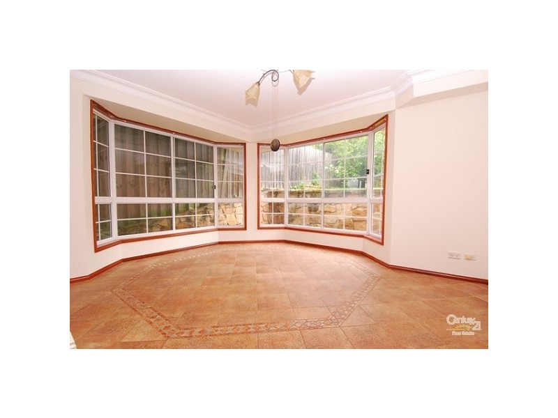 4 Hendon Green, West Pennant Hills NSW 2125