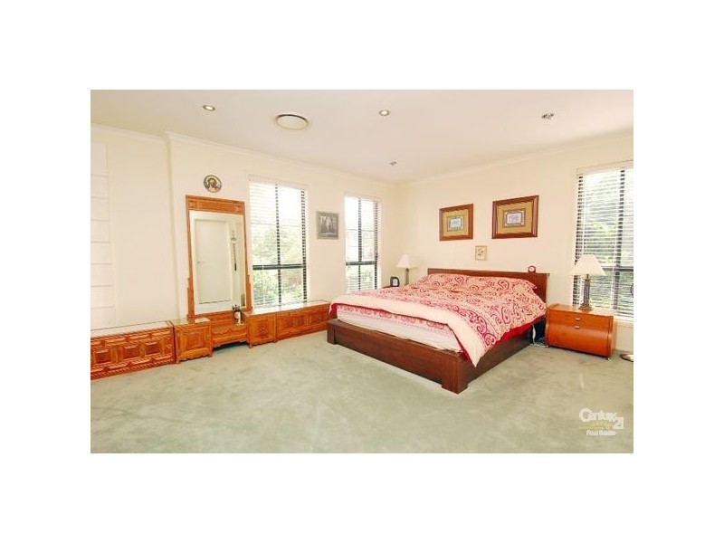 2B Aiken Road, West Pennant Hills NSW 2125