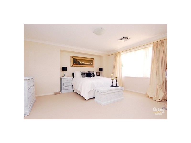 12 Eric Cooper Drive, Castle Hill NSW 2154