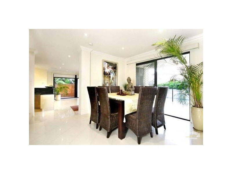 7 Freycinet Cl, Dural NSW 2158