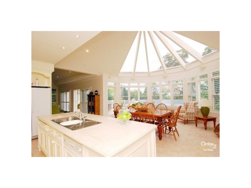 5 Carnarvon Avenue, Glenhaven NSW 2156