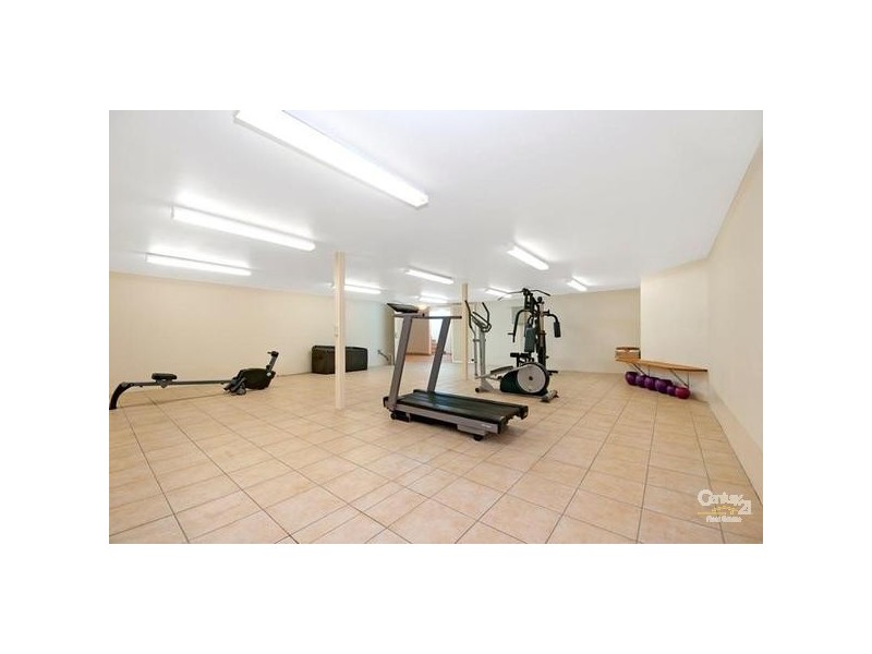 5 Carnarvon Avenue, Glenhaven NSW 2156