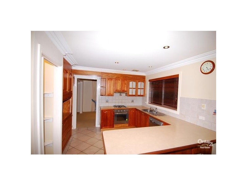 7 Bernard Place, Cherrybrook NSW 2126
