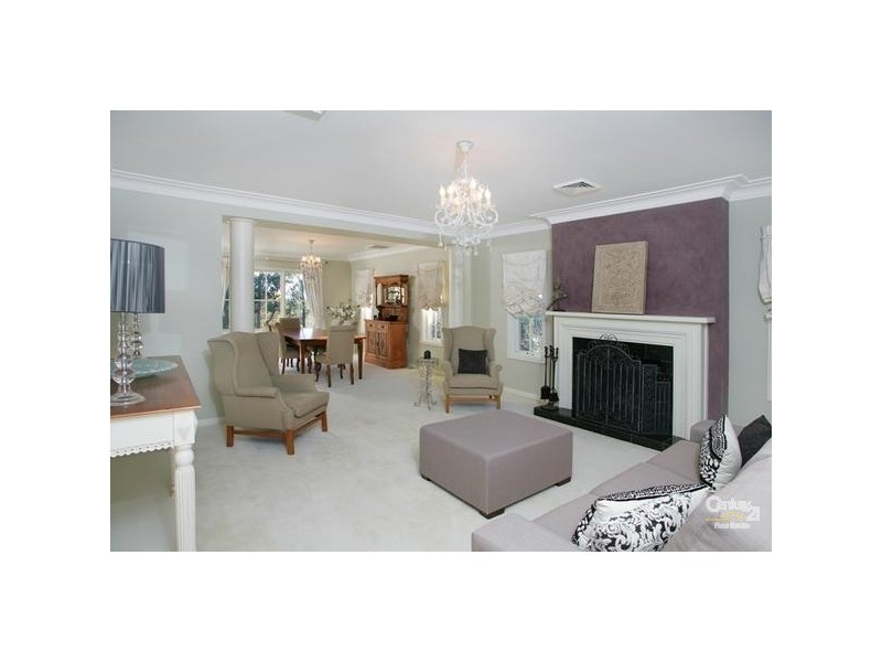 20 Governor Phillip Place, West Pennant Hills NSW 2125