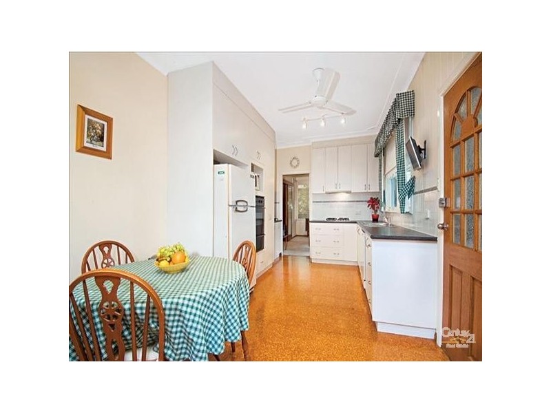 42 Castle Hill Road, West Pennant Hills NSW 2125