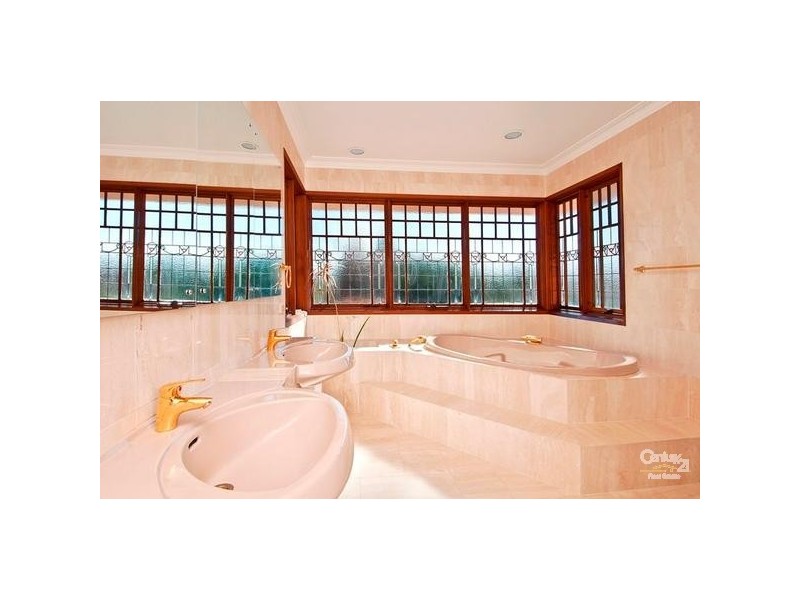 West Pennant Hills NSW 2125