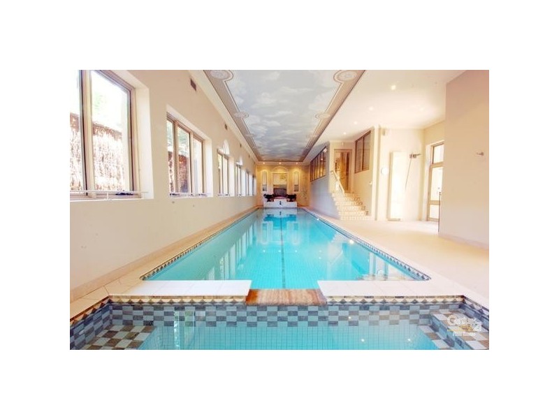12A Governor Phillip Place, West Pennant Hills NSW 2125