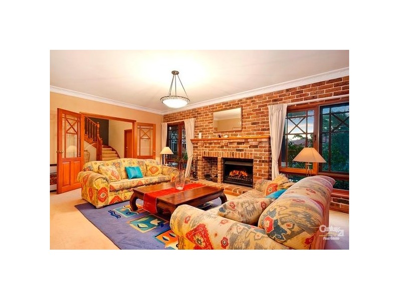 18 Mildara Place, West Pennant Hills NSW 2125