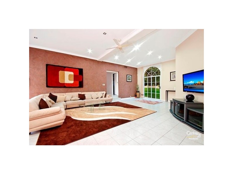 12 Bredon Avenue, West Pennant Hills NSW 2125