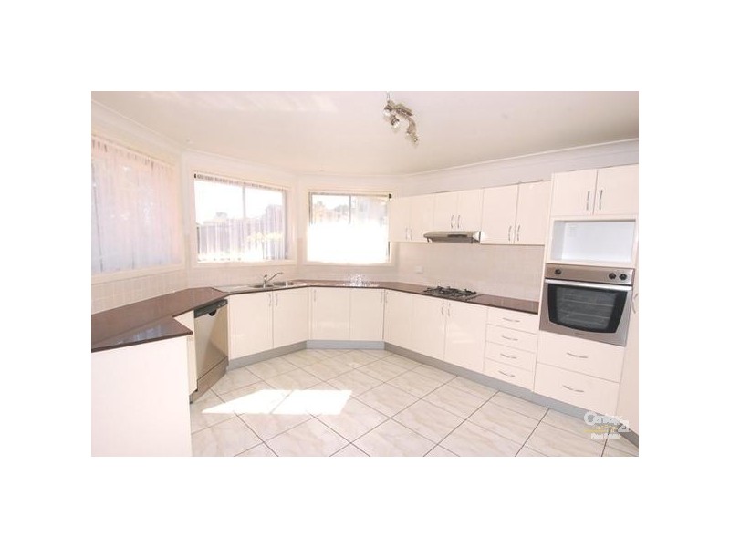 7 Mary Ann Pl, Cherrybrook NSW 2126