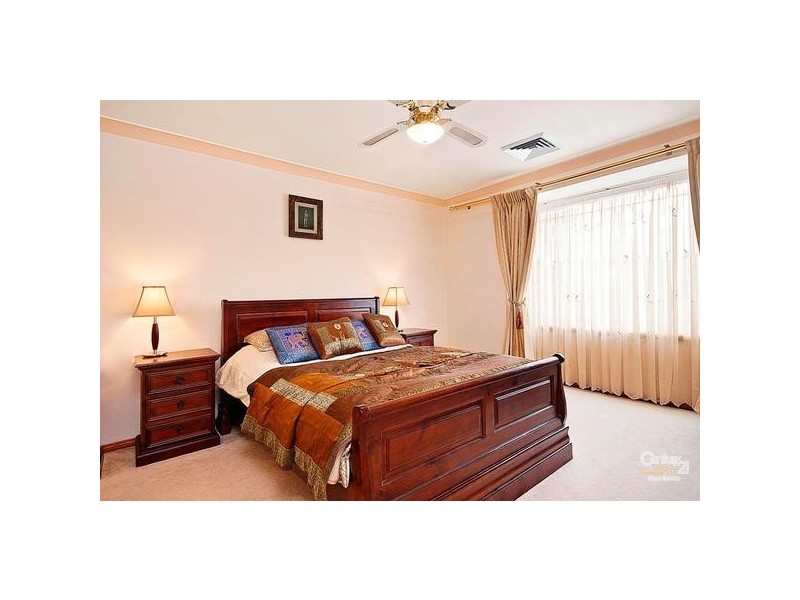 30 County Drive, Cherrybrook NSW 2126