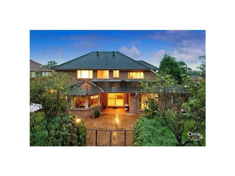 9 Matthew Way, West Pennant Hills NSW 2125