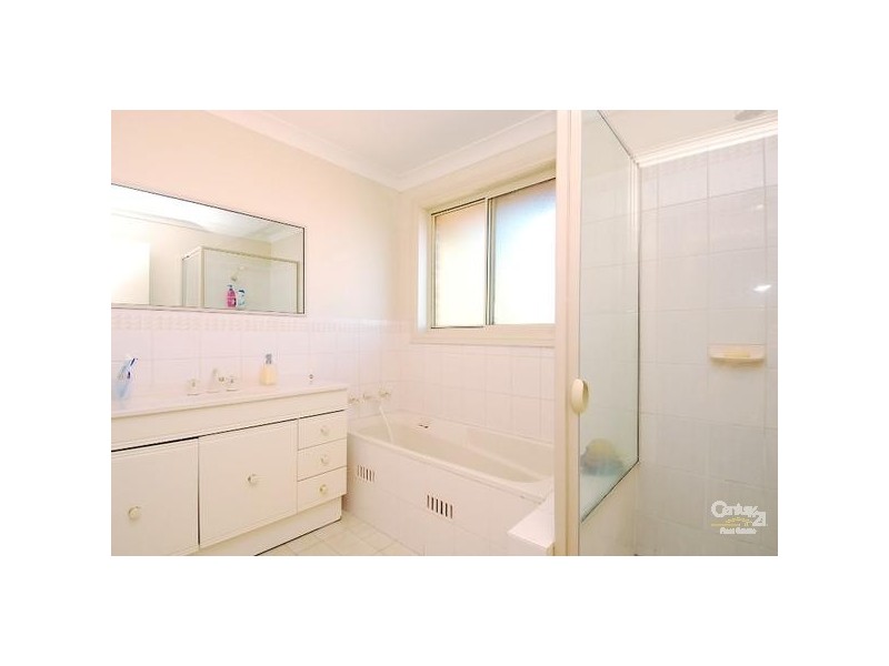 20B Carmen Crescent, Cherrybrook NSW 2126