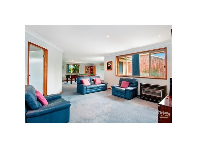 75 Hancock Drive, Cherrybrook NSW 2126