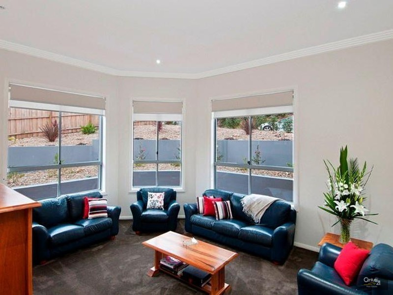 59 Doulton Dr, Cherrybrook NSW 2126