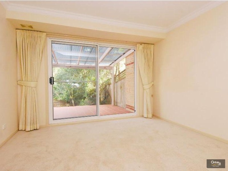 1/4 Fleur Close, West Pennant Hills NSW 2125