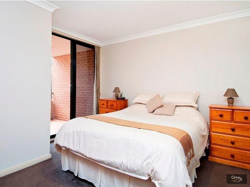 30/62 Fullagar Rd, Wentworthville NSW 2145