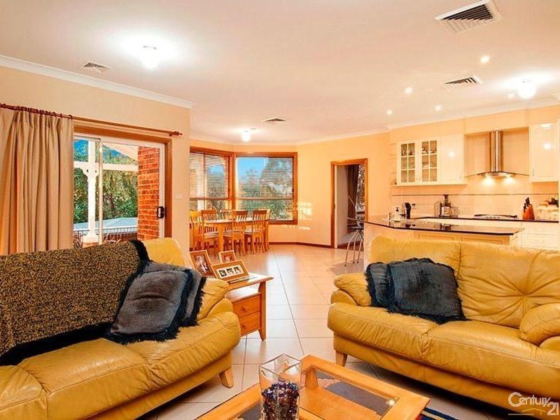 138 Old Castle Hill Rd, Castle Hill NSW 2154