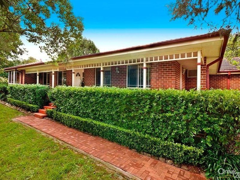 1 Thomas Wilkinson Avenue, Dural NSW 2158