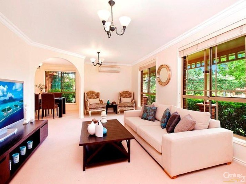 1 Thomas Wilkinson Avenue, Dural NSW 2158