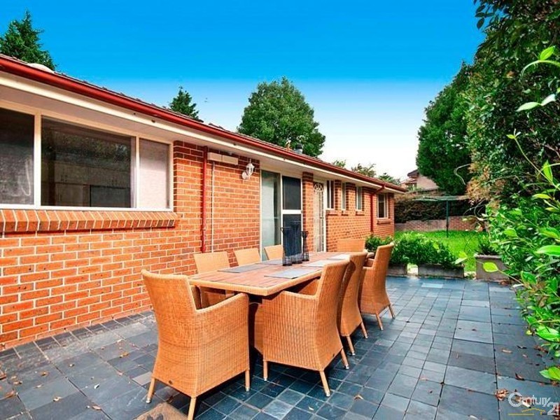 1 Thomas Wilkinson Avenue, Dural NSW 2158