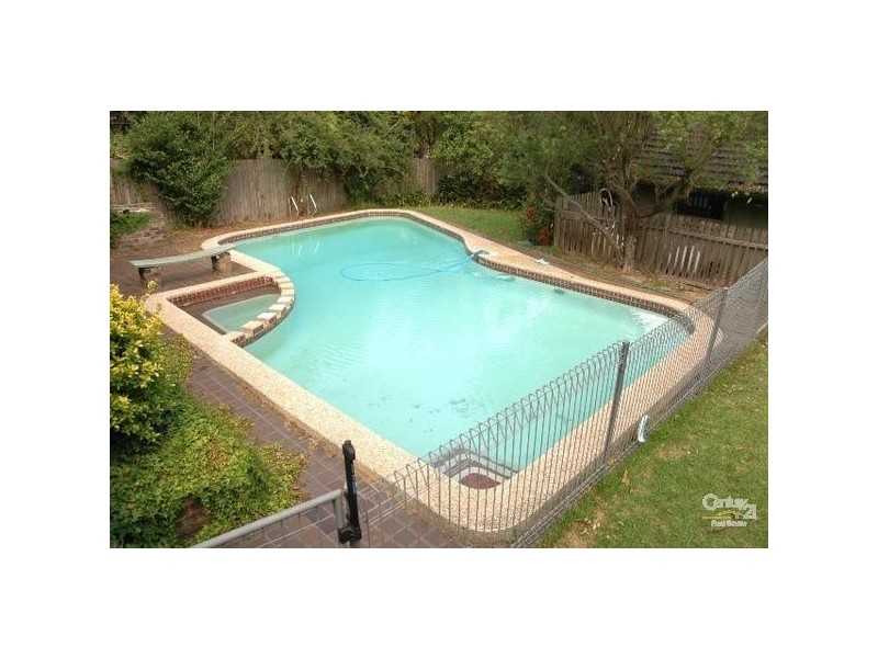 28 Eaton Road, West Pennant Hills NSW 2125