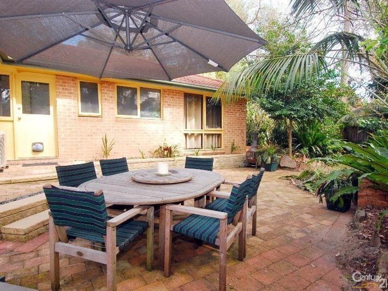 17 Wisteria Cr, Cherrybrook NSW 2126