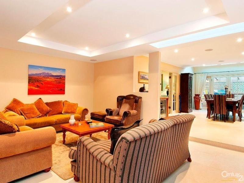 5 Bendtree Way, Castle Hill NSW 2154