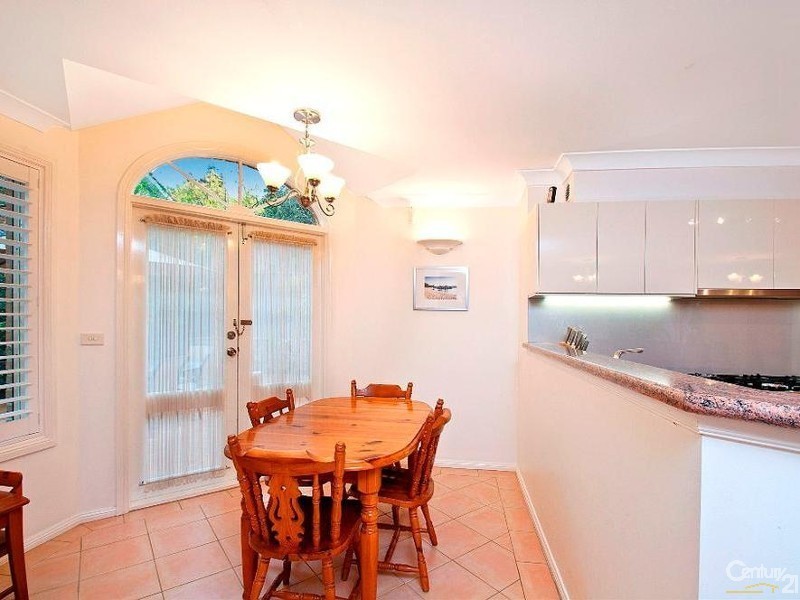 12 Oratava Avenue, West Pennant Hills NSW 2125