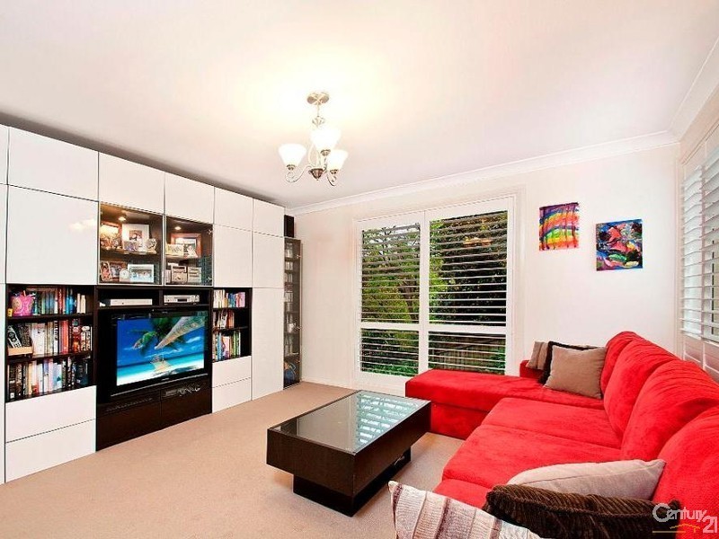 12 Oratava Avenue, West Pennant Hills NSW 2125