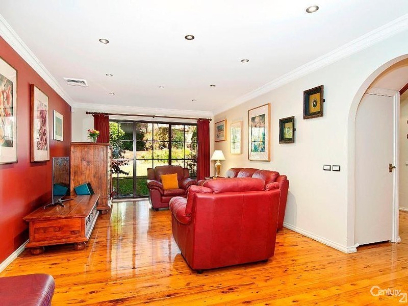 14 Tallowwood Ave, Cherrybrook NSW 2126