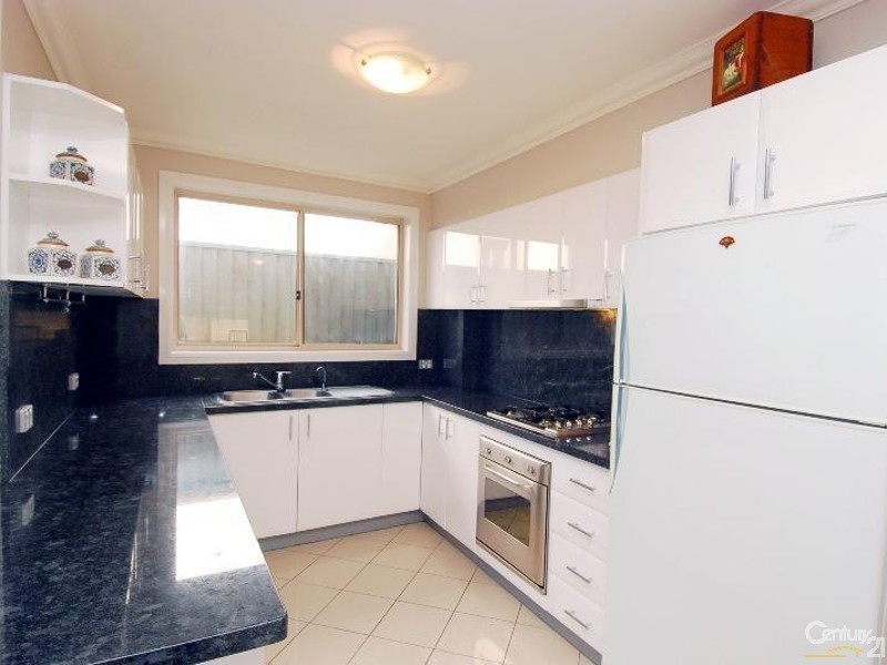 90 Harrington Avenue, Castle Hill NSW 2154