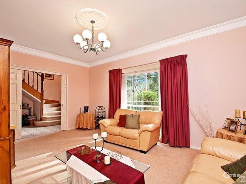 5 Wollemi Place, Dural NSW 2158