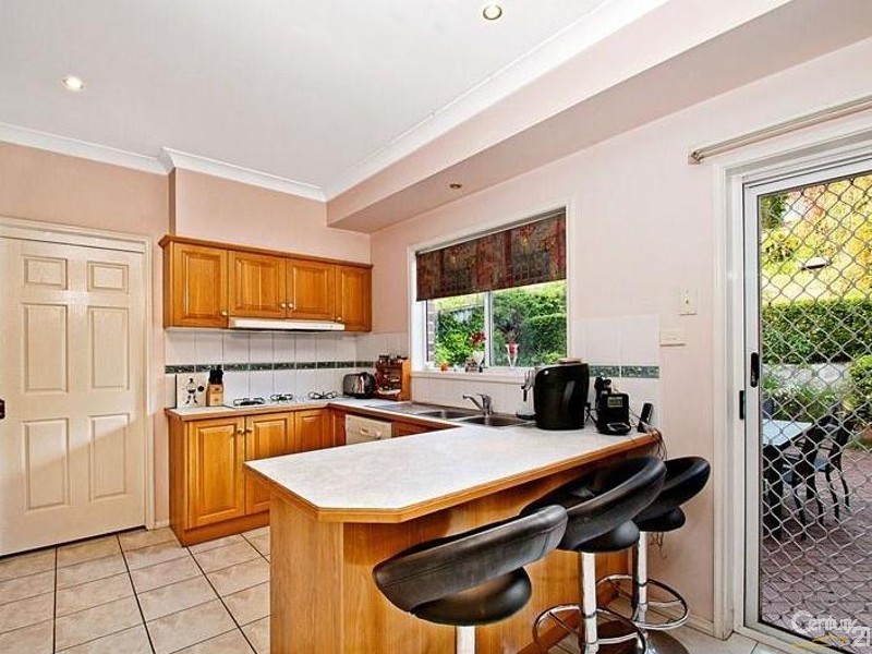 5 Wollemi Place, Dural NSW 2158