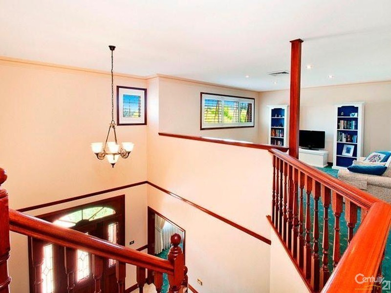 27 Bellbird Drive, West Pennant Hills NSW 2125