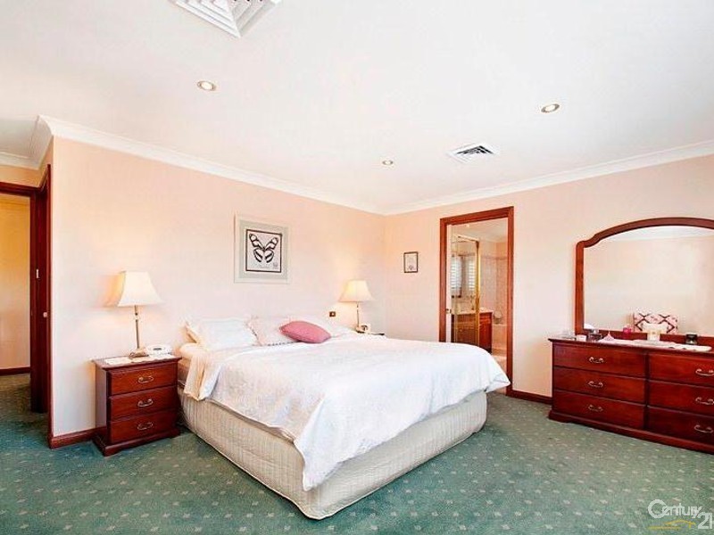 27 Bellbird Drive, West Pennant Hills NSW 2125