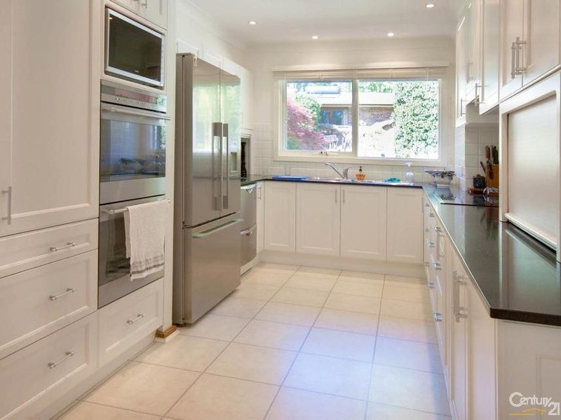 39 Gray Spence Crescent, West Pennant Hills NSW 2125