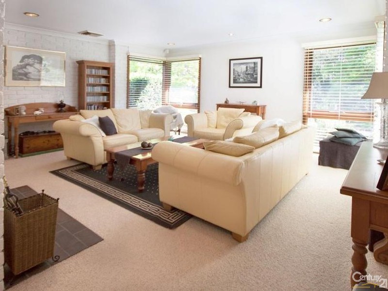39 Gray Spence Crescent, West Pennant Hills NSW 2125
