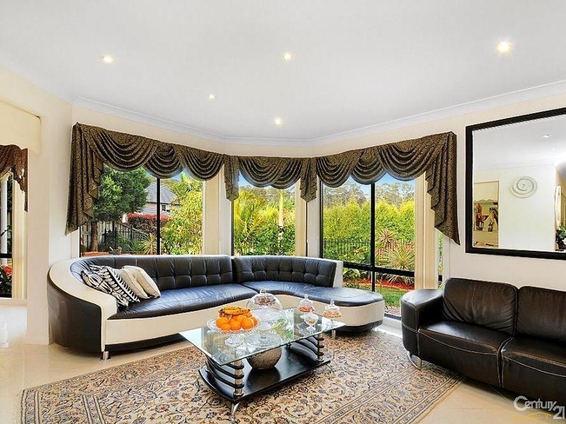 8 Lyndhurst Court, West Pennant Hills NSW 2125