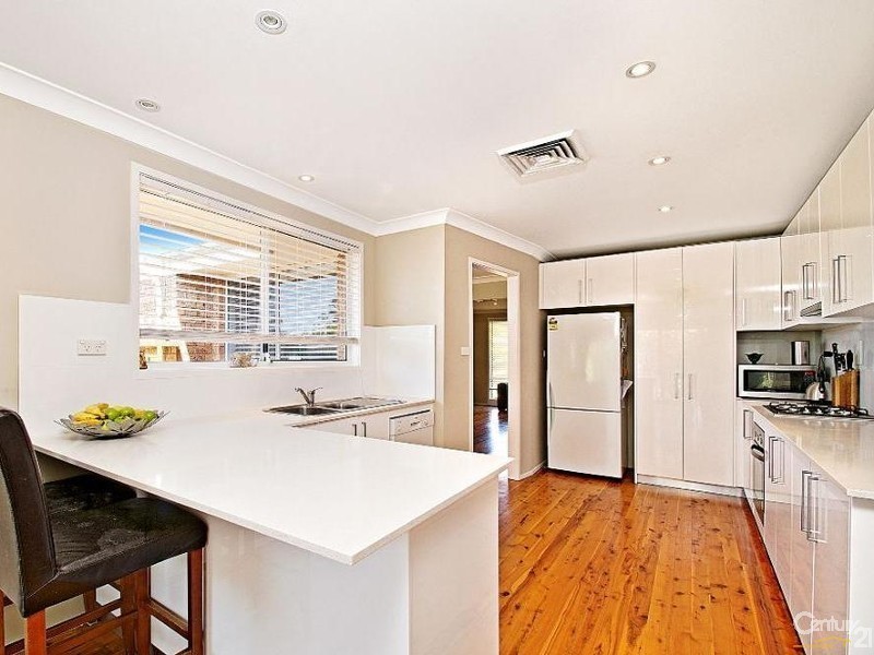 16 Neale Avenue, Cherrybrook NSW 2126