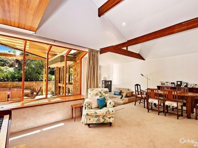 11 Kookaburra Place, West Pennant Hills NSW 2125