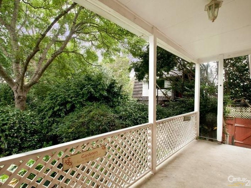 10 Tallgums Avenue, West Pennant Hills NSW 2125