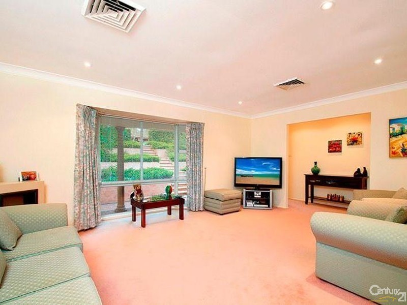 68 Oratava Avenue, West Pennant Hills NSW 2125